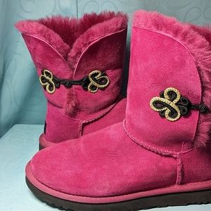 UGG Australia Women's Bailey Gold Mariko Boots in Red Violet